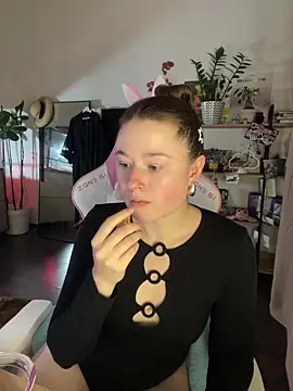 sweetest pie online show from 10-02-25, 05:27