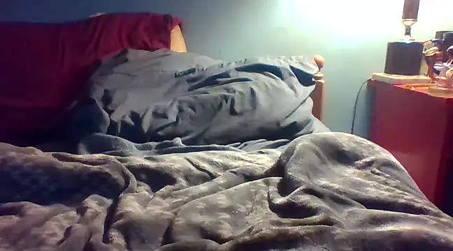 peaches playz online show from 02-18-25, 12:17