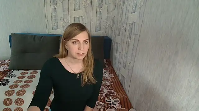 Snapshot of Pilly_green_ chatting on 10-03-25, 08:16 Pilly green online show from 10-03-25, 08:16