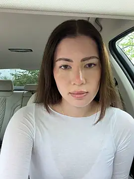 clairewntr online show from 05-12-26, 04:13