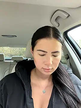 clairewntr online show from 11-01-25, 10:42