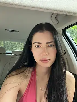clairewntr online show from 05-07-26, 01:47