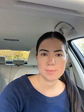 clairewntr online show from 11-05-25, 01:03