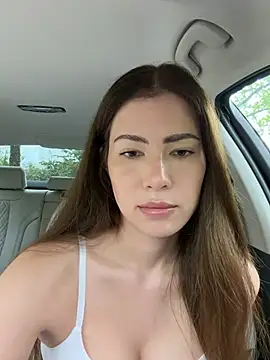 clairewntr online show from 05-20-26, 02:58