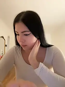 clairewntr online show from 01-15-25, 04:11