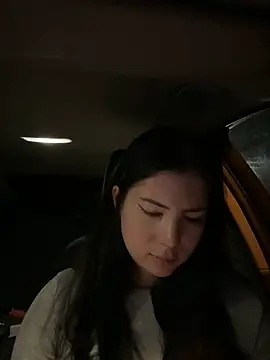 clairewntr online show from 01-26-25, 10:13