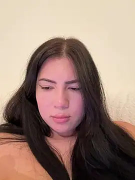 clairewntr online show from 03-11-25, 05:46