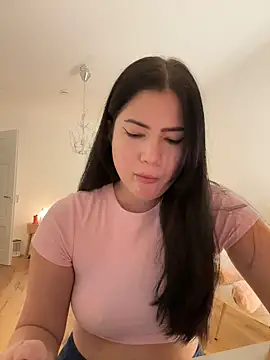 clairewntr online show from 01-26-25, 06:37