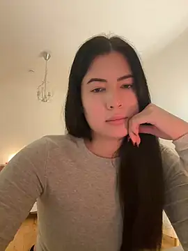 clairewntr online show from 01-21-25, 09:25