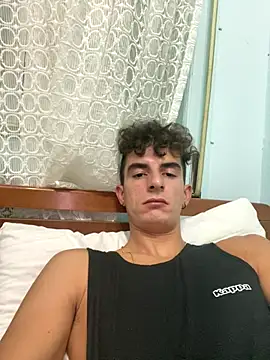 alessandro893000 online show from 11-22-25, 07:51