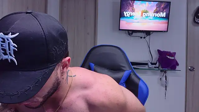Snapshot of Latino_stud4u chatting on 07-08-26, 12:17 Latino stud4u online show from 07-08-26, 12:17