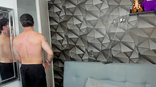 Latino stud4u online show from 02-11-26, 04:34