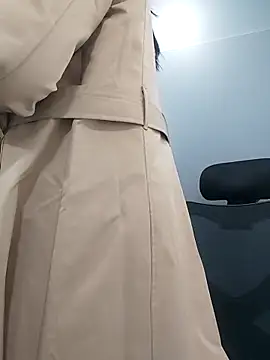 aisha latina online show from 03-21-25, 08:50