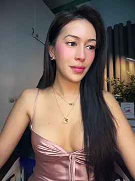 Snapshot of Jasmine_Elcock chatting on 06-15-26, 07:35 Jasmine Elcock online show from 06-15-26, 07:35