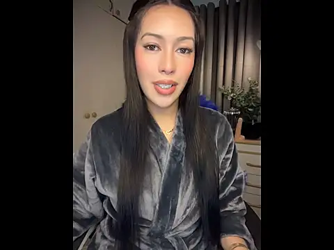 Jasmine Elcock online show from 05-08-26, 05:50