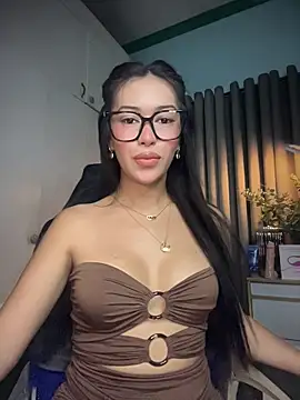 Snapshot of Jasmine_Elcock chatting on 06-16-26, 07:36 Jasmine Elcock online show from 06-16-26, 07:36