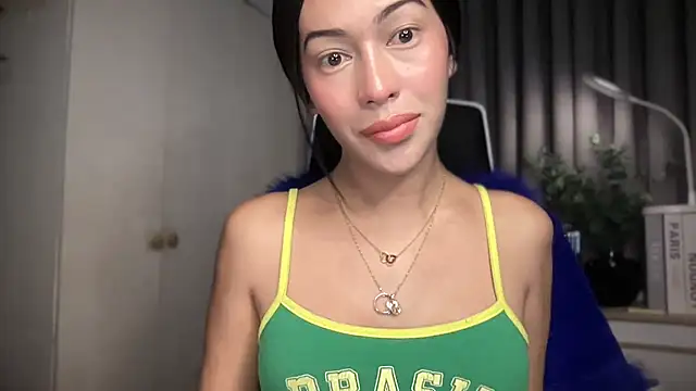 Jasmine Elcock online show from 05-16-26, 07:35