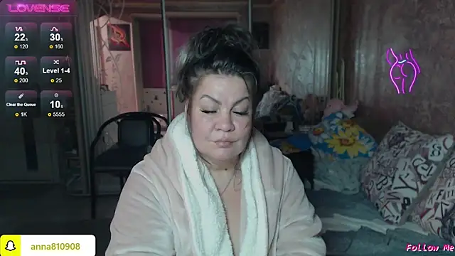 femme fatale1 online show from 11-20-25, 08:20