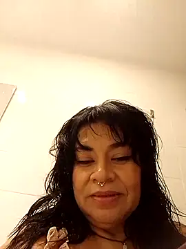 Snapshot of karlablue_ chatting on 02-21-25, 02:39 karlablue online show from 02-21-25, 02:39