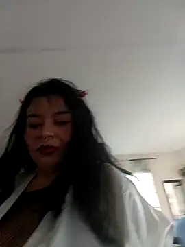 karlablue  online show from 02-11-26, 09:25