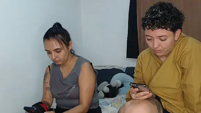Snapshot of kathy_luisa chatting on 05-15-26, 11:25 kathy luisa online show from 05-15-26, 11:25