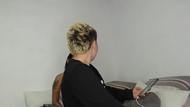 kathy luisa online show from 03-25-26, 12:33