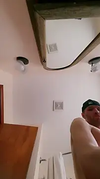 Cloudd Kingg Iceyyy online show from 02-06-26, 04:47