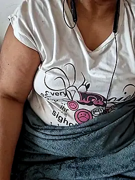 Snapshot of Telugu_manjula chatting on 10-27-25, 07:53 Telugu manjula online show from 10-27-25, 07:53