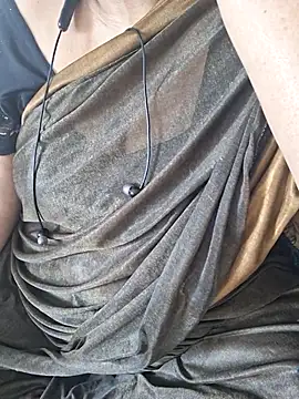 Snapshot of Telugu_manjula chatting on 10-25-25, 05:06 Telugu manjula online show from 10-25-25, 05:06