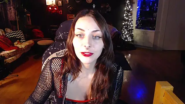 Snapshot of gothstripper chatting on 01-26-25, 11:50 gothstripper online show from 01-26-25, 11:50