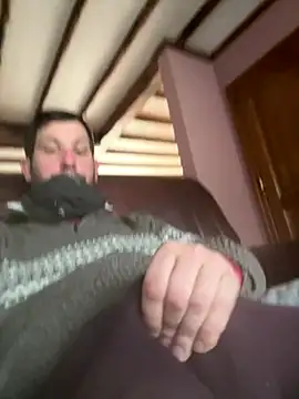 Taxidriver1988 online show from 12-19-25, 12:40