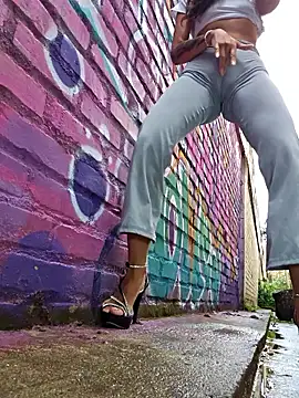 Yuky ta online show from 02-06-26, 09:22