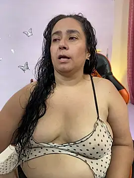 Snapshot of agathaxxx-69 chatting on 05-09-26, 08:45 agathaxxx-69 online show from 05-09-26, 08:45