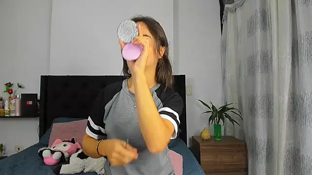 AndreaStivens online show from 09-25-25, 11:16