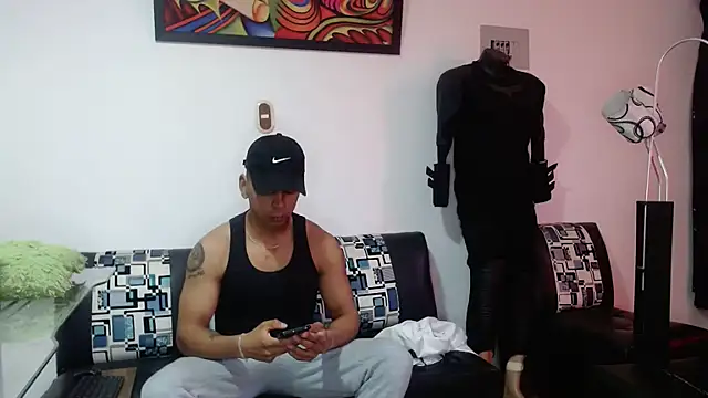 Snapshot of Black_hot266 chatting on 09-22-25, 02:01 Black hot266 online show from 09-22-25, 02:01