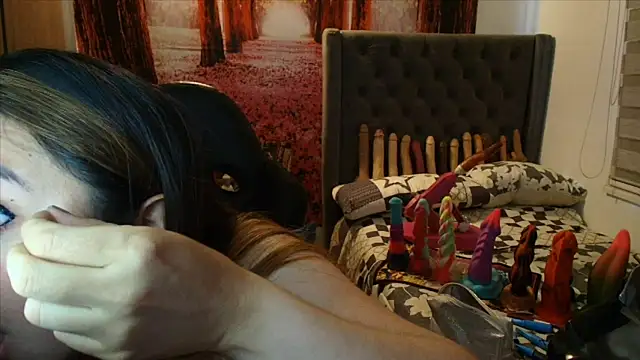 Snapshot of sofia23dirty chatting on 02-04-26, 10:16 sofia23dirty online show from 02-04-26, 10:16