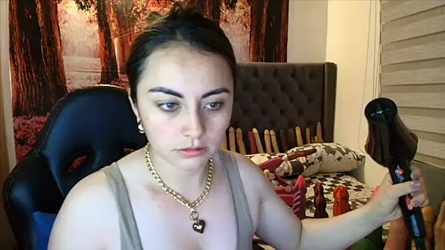 Snapshot of sofia23dirty chatting on 02-05-26, 11:22 sofia23dirty online show from 02-05-26, 11:22