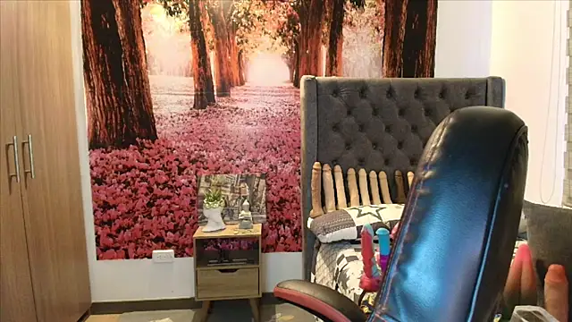 sofia23dirty online show from 10-22-25, 08:52