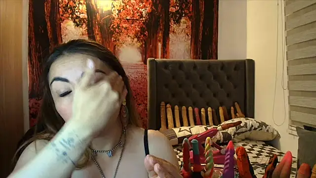 Snapshot of sofia23dirty chatting on 01-15-26, 10:13 sofia23dirty online show from 01-15-26, 10:13