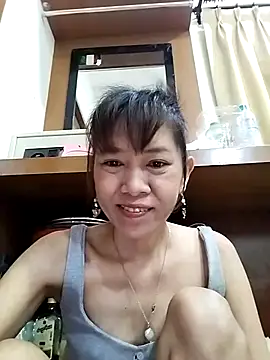 Little suzy5 online show from 05-24-26, 07:25