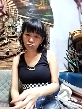 Snapshot of Little_suzy5 chatting on 07-14-26, 06:25 Little suzy5 online show from 07-14-26, 06:25