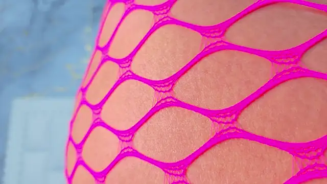 IrresistibleMilf online show from 11-02-25, 11:59