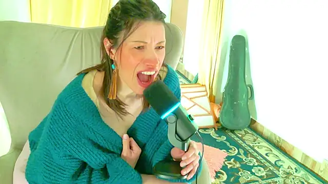 magali 19 online show from 04-16-26, 09:39