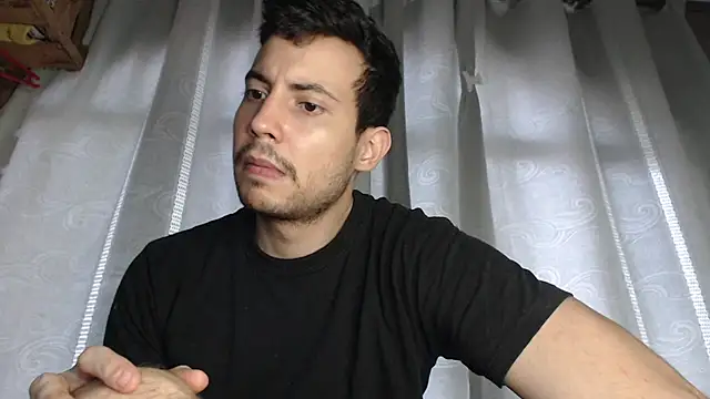 Armando 2002 online show from 03-22-25, 04:26