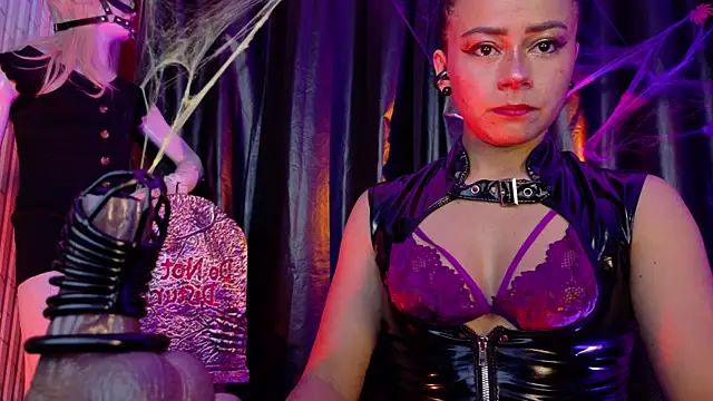 MistressSlut1 online show from 10-17-25, 11:23