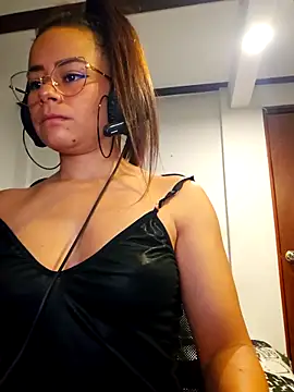 MistressSlut1 online show from 09-12-25, 12:38