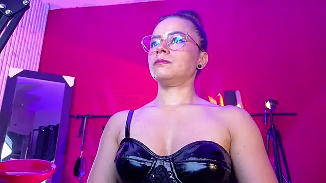 MistressSlut1 online show from 11-14-25, 11:14