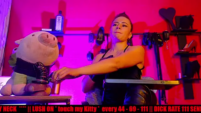 MistressSlut1 online show from 05-27-26, 11:39