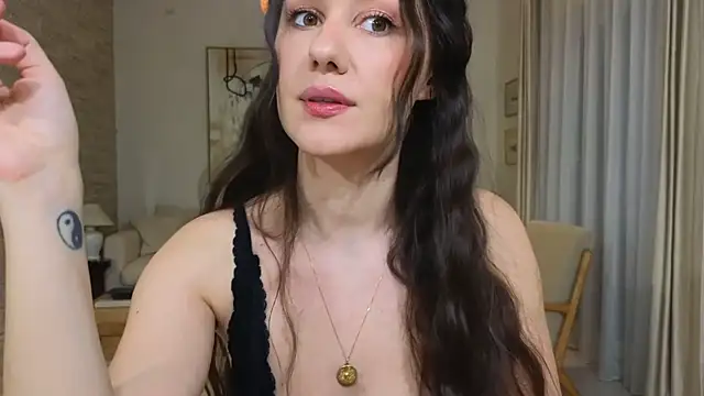 diamond desiree online show from 03-15-26, 10:39