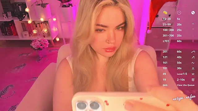 pussy-kattt online show from 01-10-26, 10:54